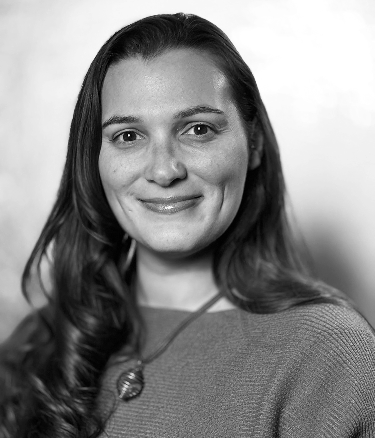 sarah sterner hausknecht headshot